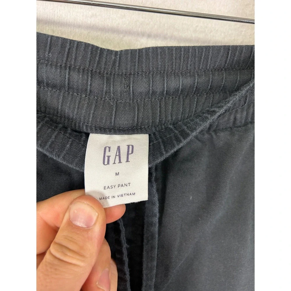 GAP lightweight cotton